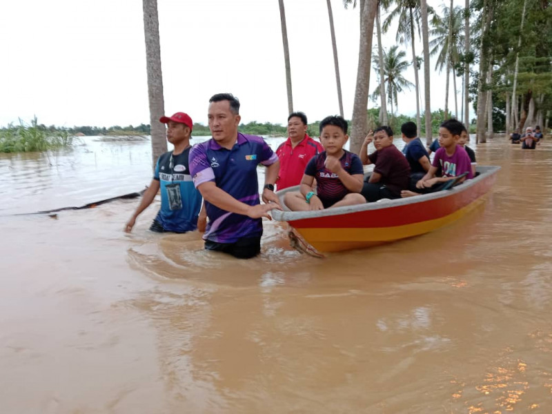 Misi Bantuan Banjir Pahang, Darul Makmur Sumbangan.com